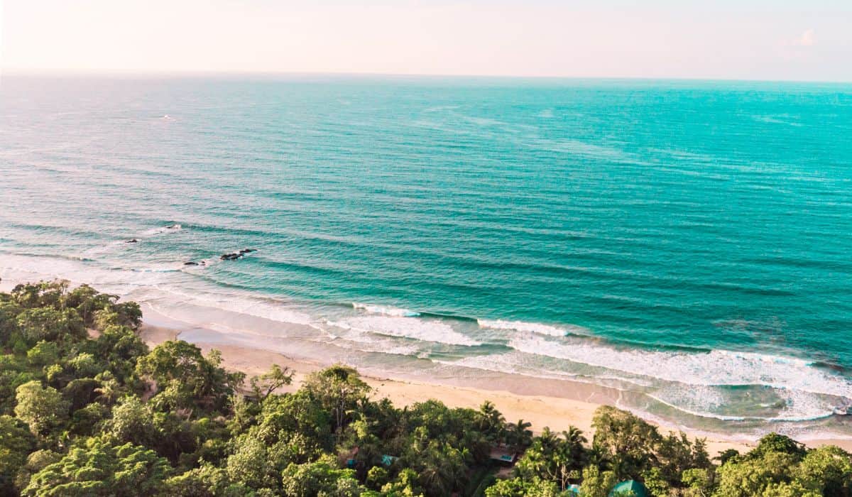 The 7 Best Beaches in Bocas del Toro, Panama to Visit