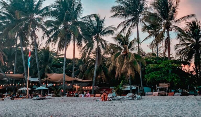 playa samara at sunset