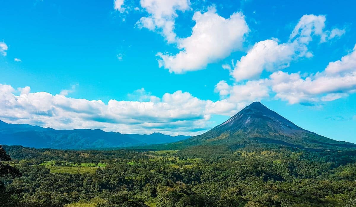 arenal volcano view sunny day