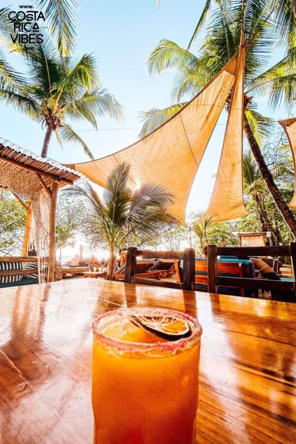 9 Traditional Costa Rica Drinks and Cocktails You'll Love