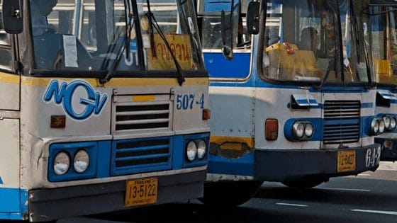 bus - transportation in costa rica