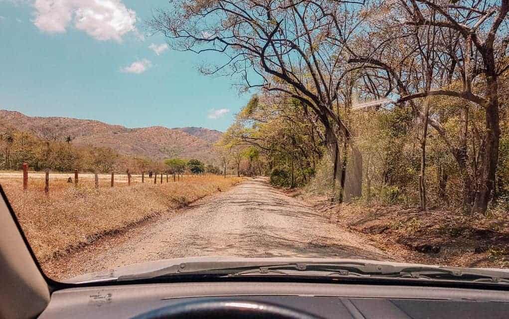 driving in costa rica