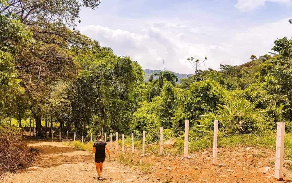 hiking in costa rica