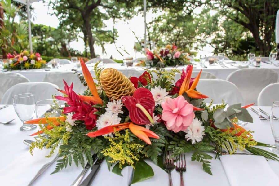 flowers centerpiece Playa Langosta