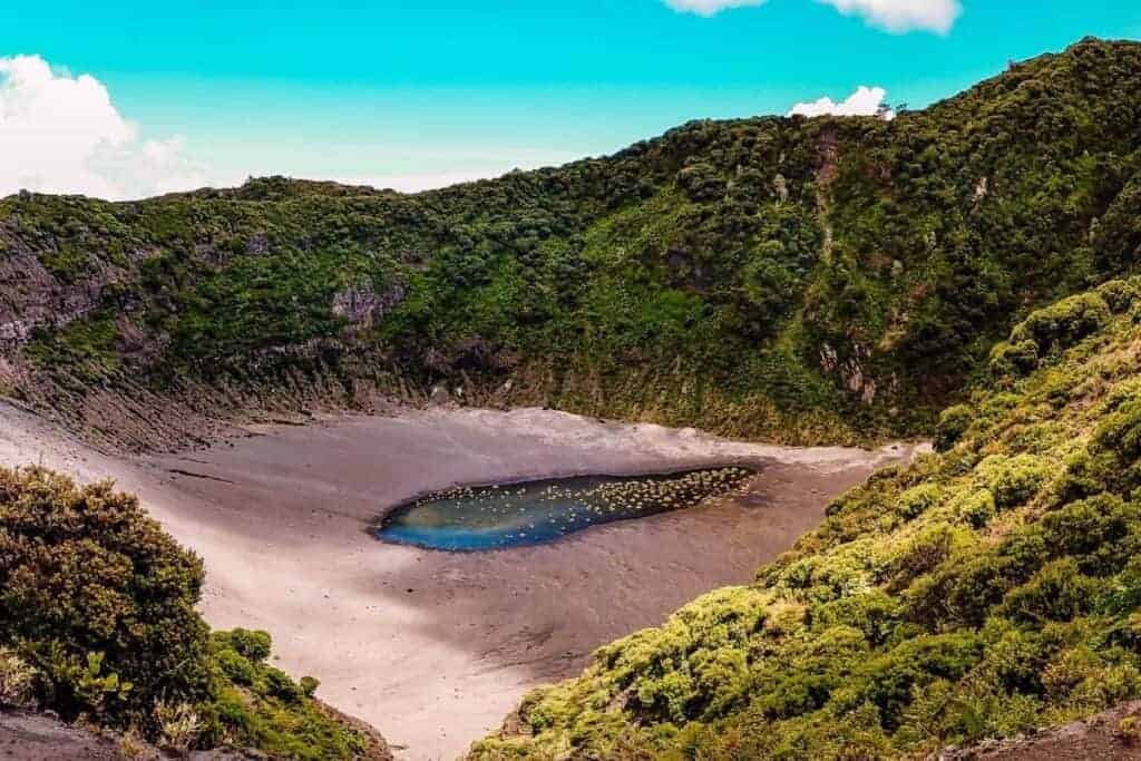 irazu volcano