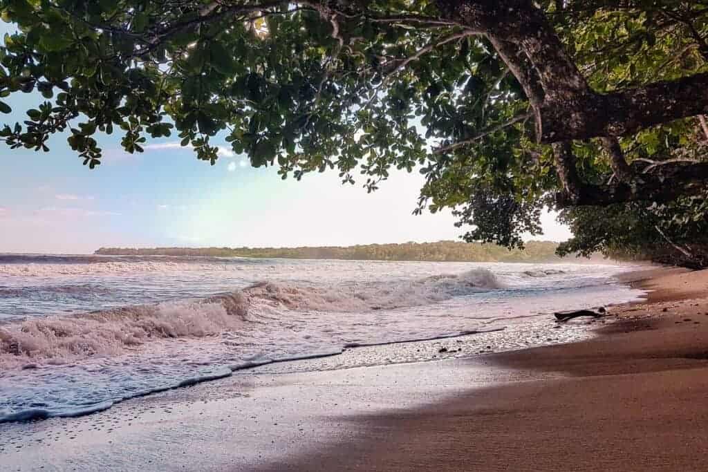 cahuita national park beach