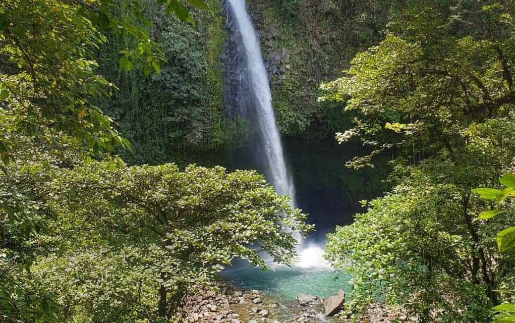 la fortuna waterfall