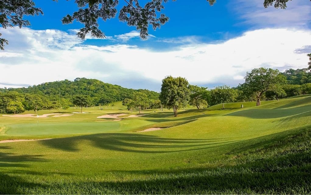 Golfing in Costa Rica - Best Places to Play - Costa Rica Vibes