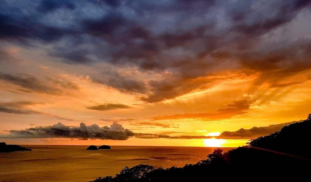 costa rica sunset view