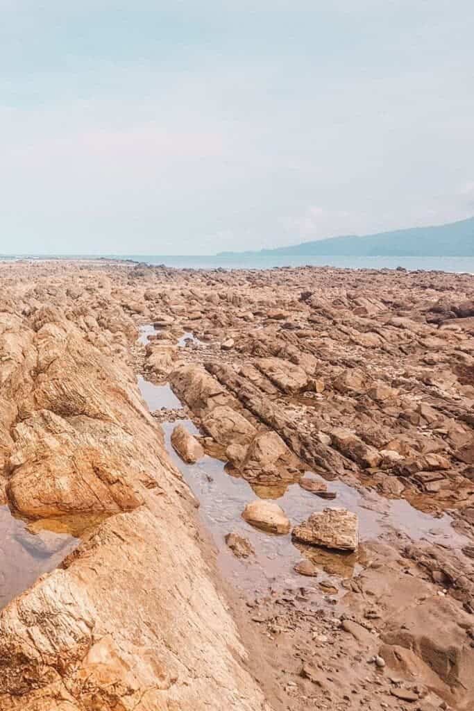 uvita rocky beach