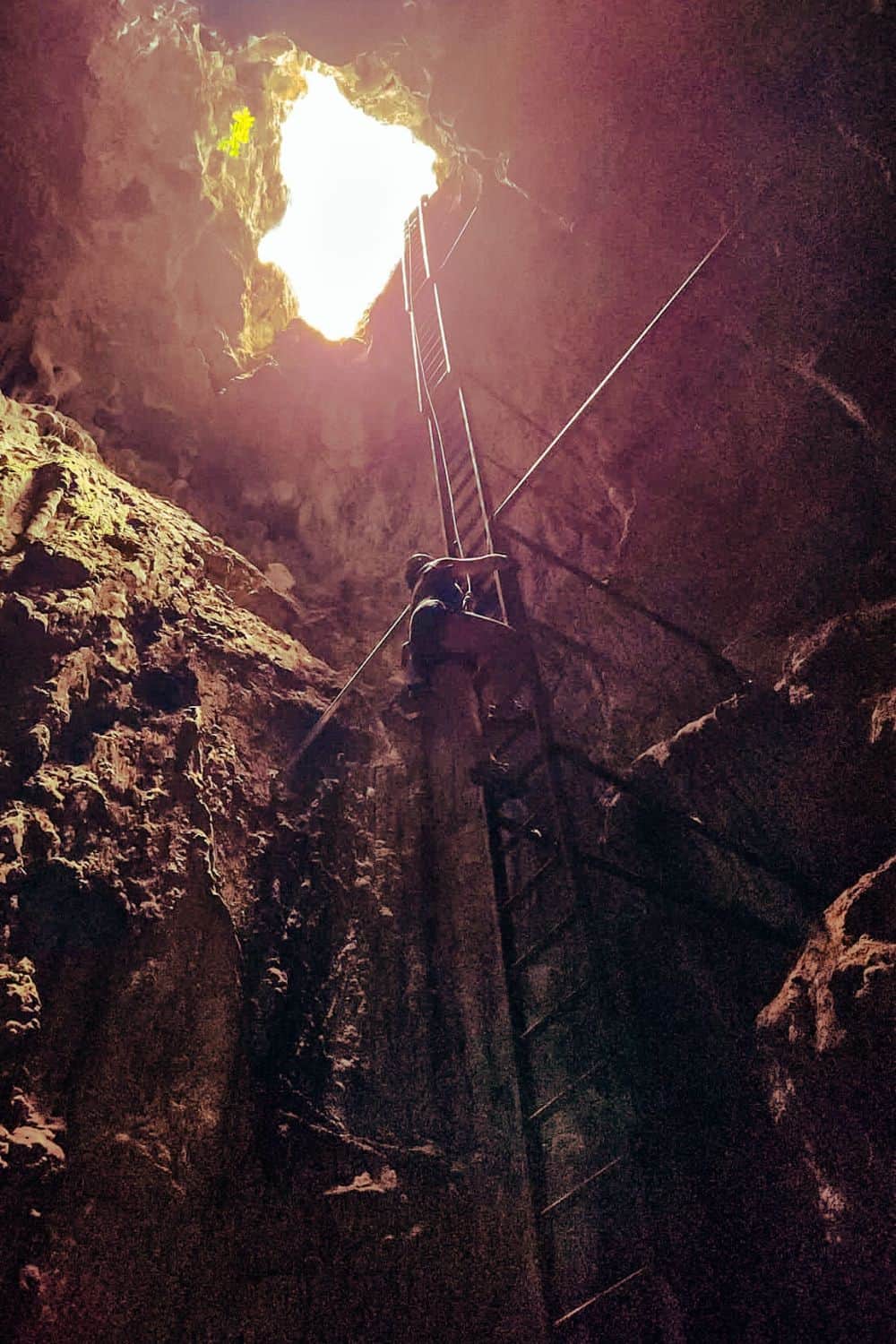 barra honda cave costa rica