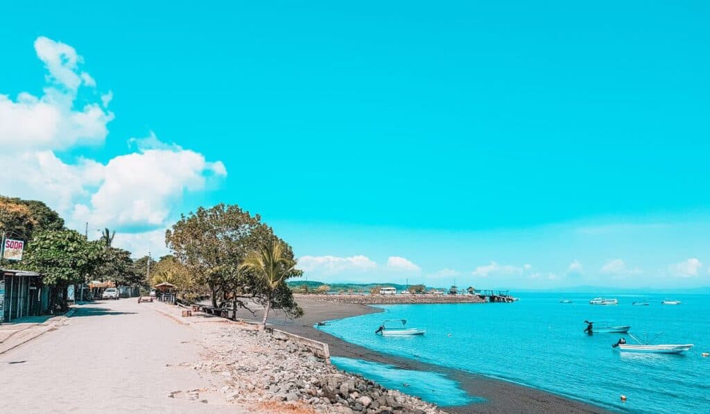 puerto jimenez coastline view