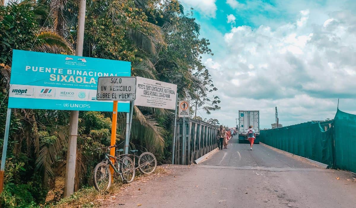 panama costa rica border