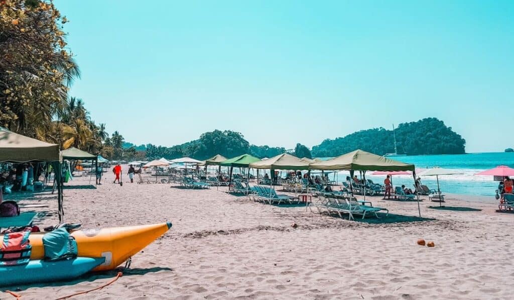 manuel antonio beach