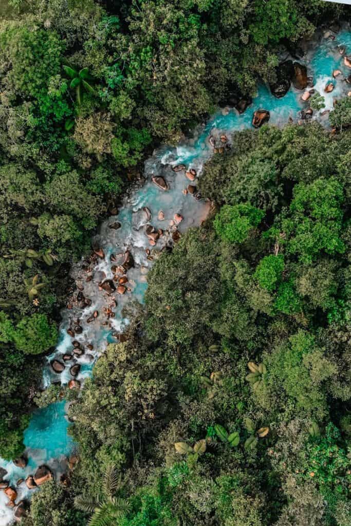 drone rio celeste blue river