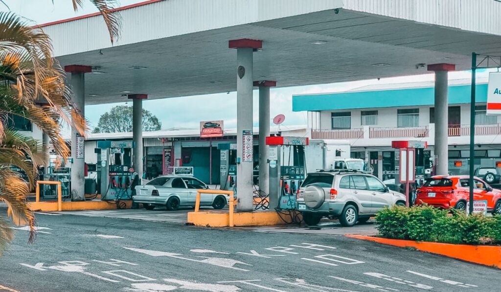 gas station costa rica