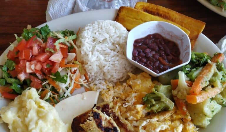 10 Best Restaurants in Ojochal, Costa Rica for Everyone