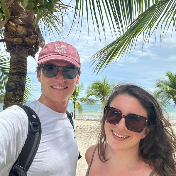 Sarah McArthur and Thomas McArthur of Costa Rica Vibes