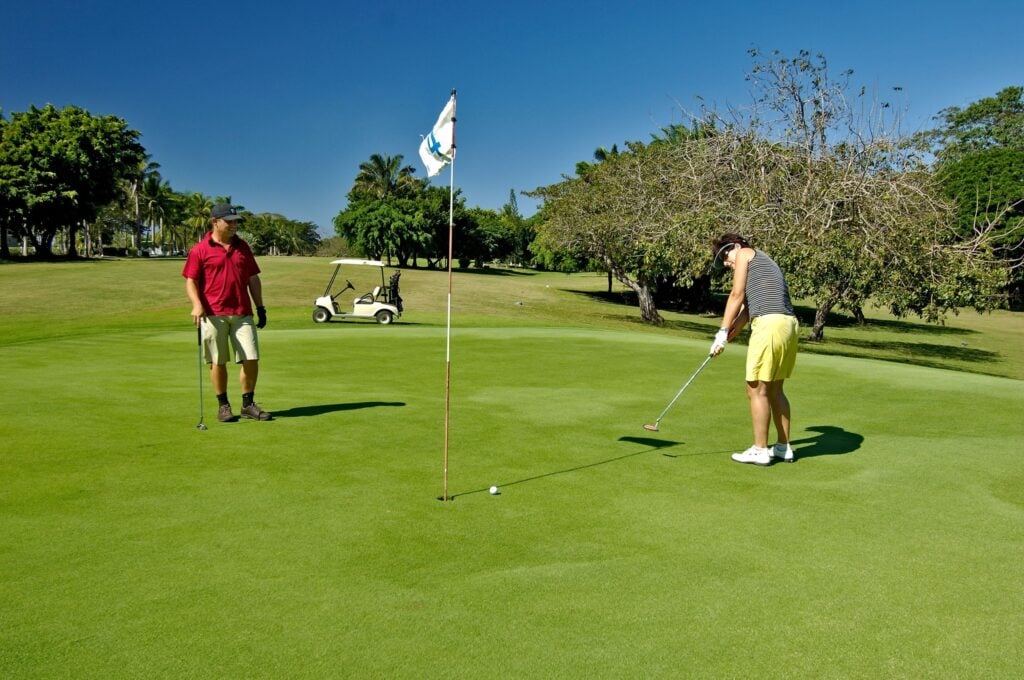 8 Best Golf Courses in Costa Rica & How to Book Tee Times