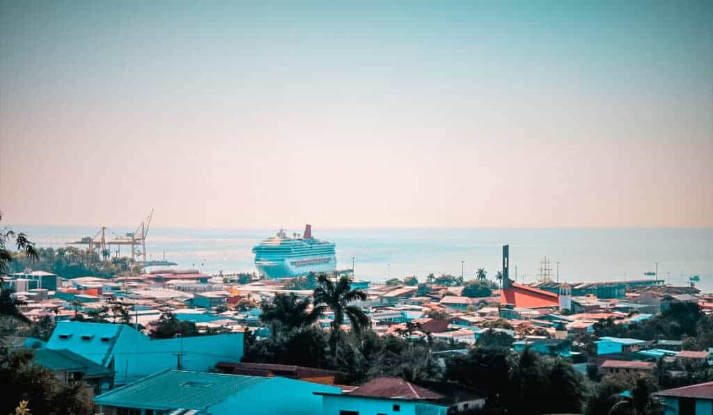 limon costa rica harbor